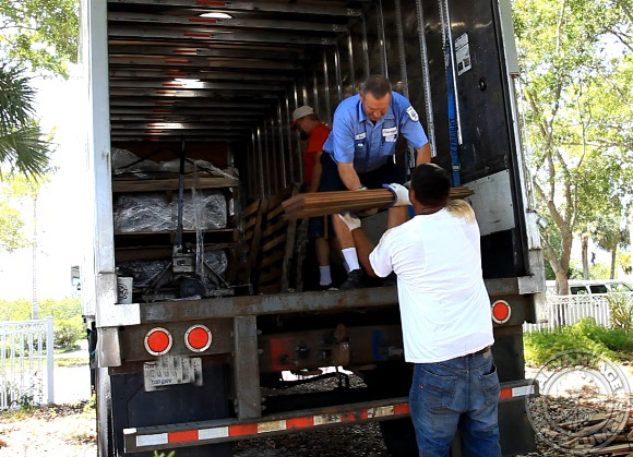 unloading decking from truck